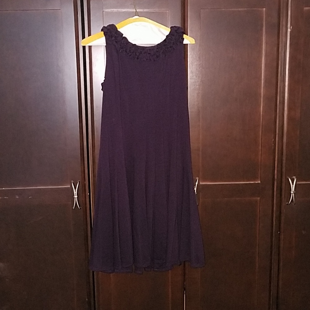Sleeveless dress